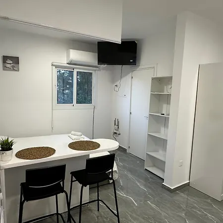 Apartment Appartments 750m From Beach, Tourist Area *